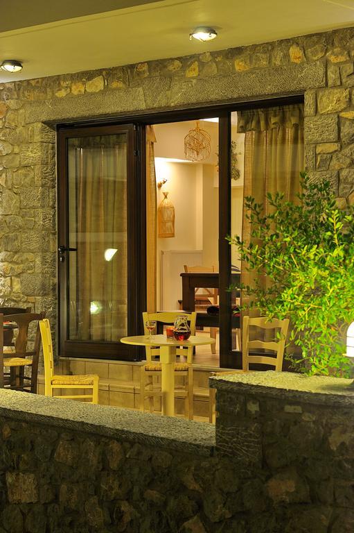 Dianthos Guesthouse Kiriákion Eksteriør bilde